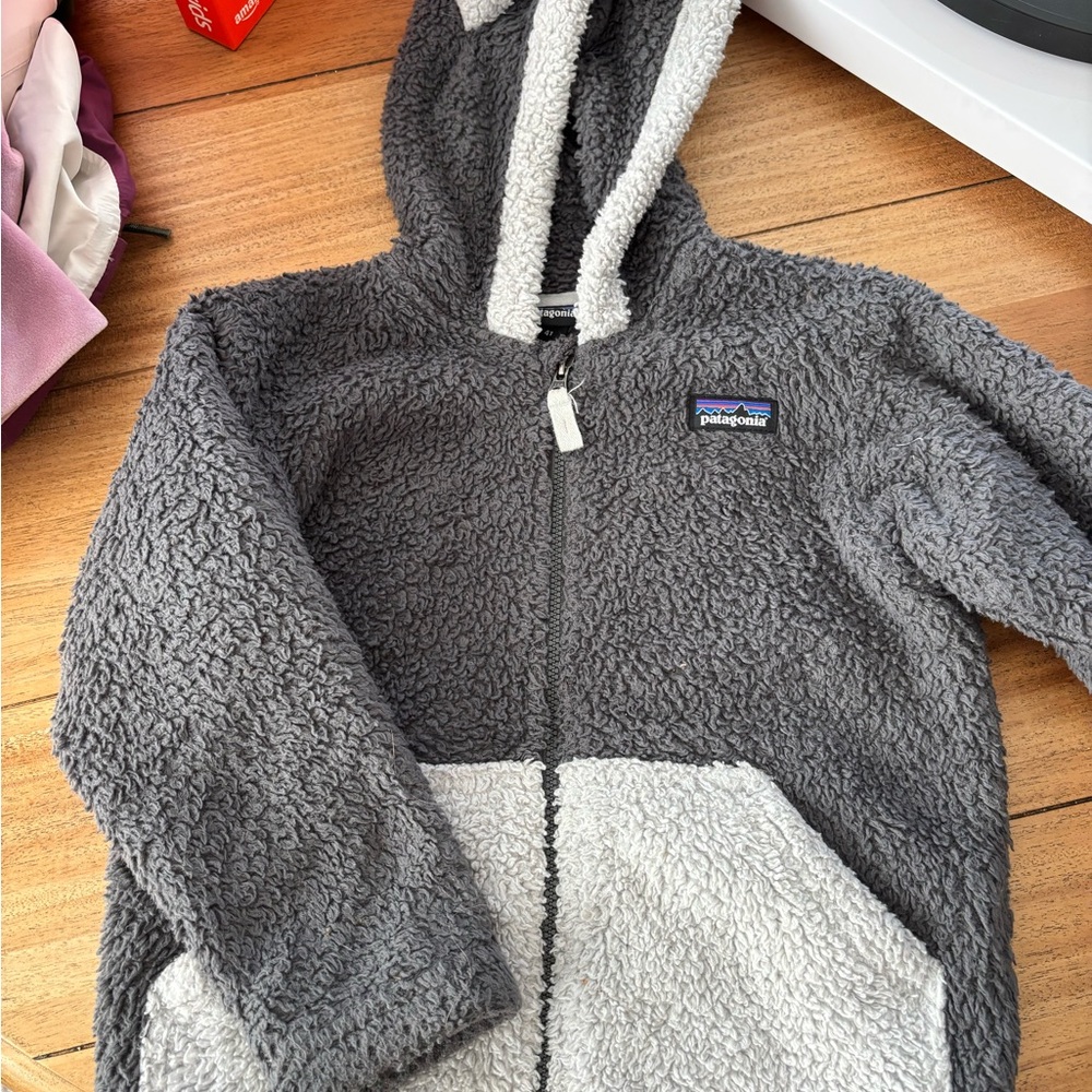 Patagonia Furry Friends full zip fleece hoodie